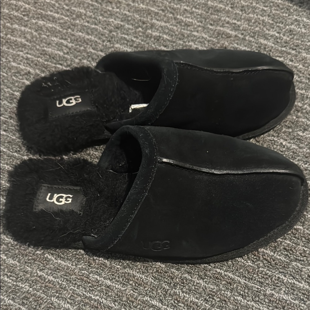 UGG Classic Black Slippers